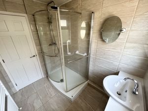 Photo 32- click for photo gallery